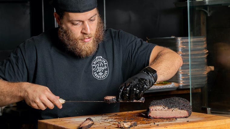 Izzy's Smokehouse Brings NYC Kosher Barbecue to Miami This Month